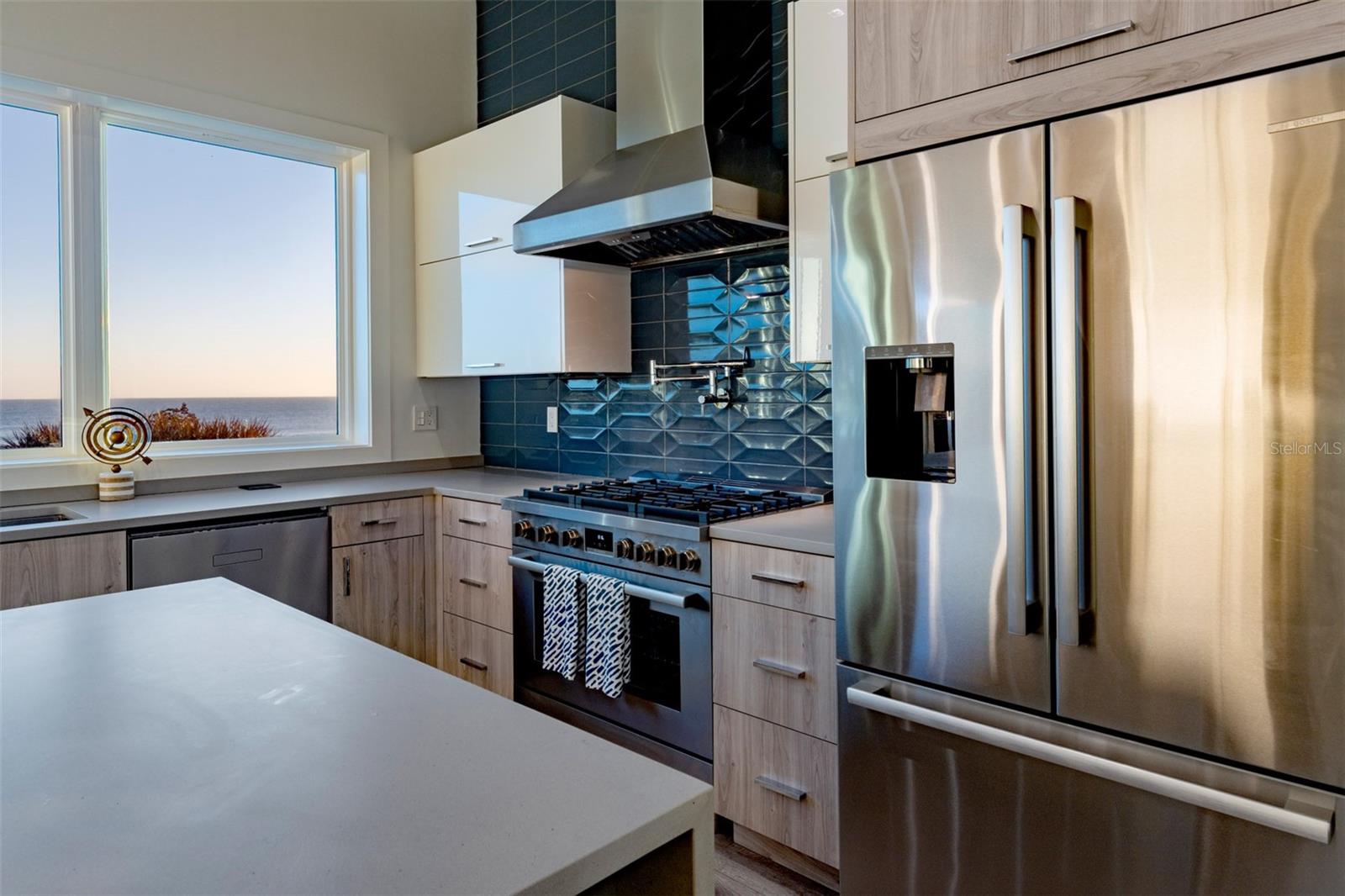 Image 30 of 85 For 6480 Atlantic Avenue