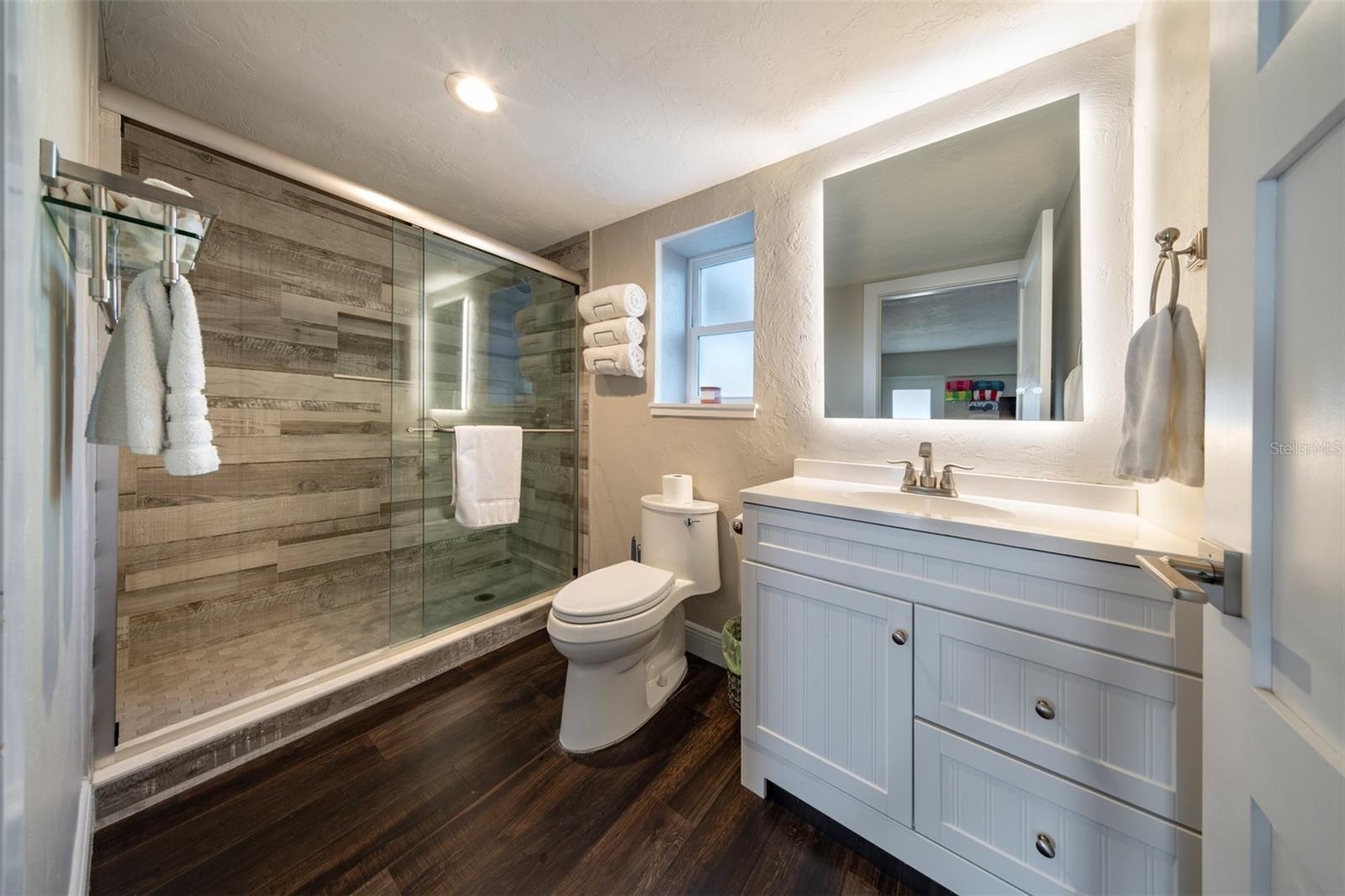 Image 59 of 85 For 6480 Atlantic Avenue