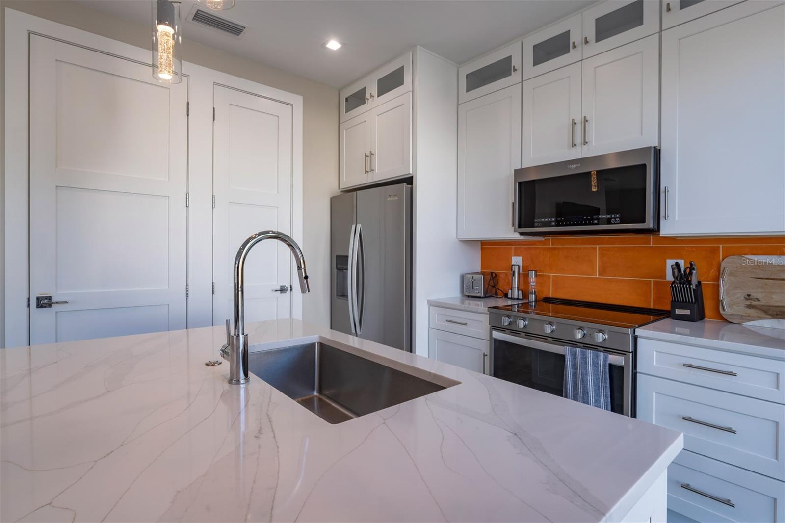 Image 63 of 85 For 6480 Atlantic Avenue