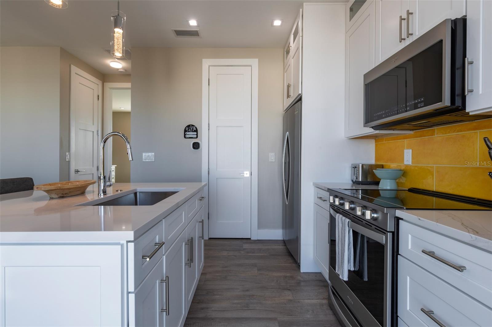 Image 70 of 85 For 6480 Atlantic Avenue