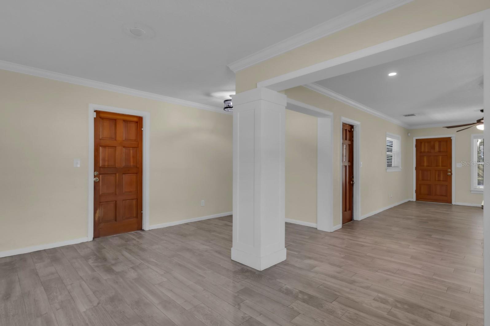 Image 12 of 29 For 515 Altaloma Avenue