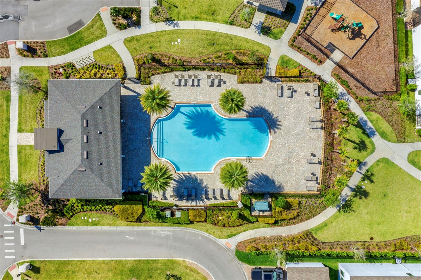 Image 39 of 59 For 2259 White Feather Loop