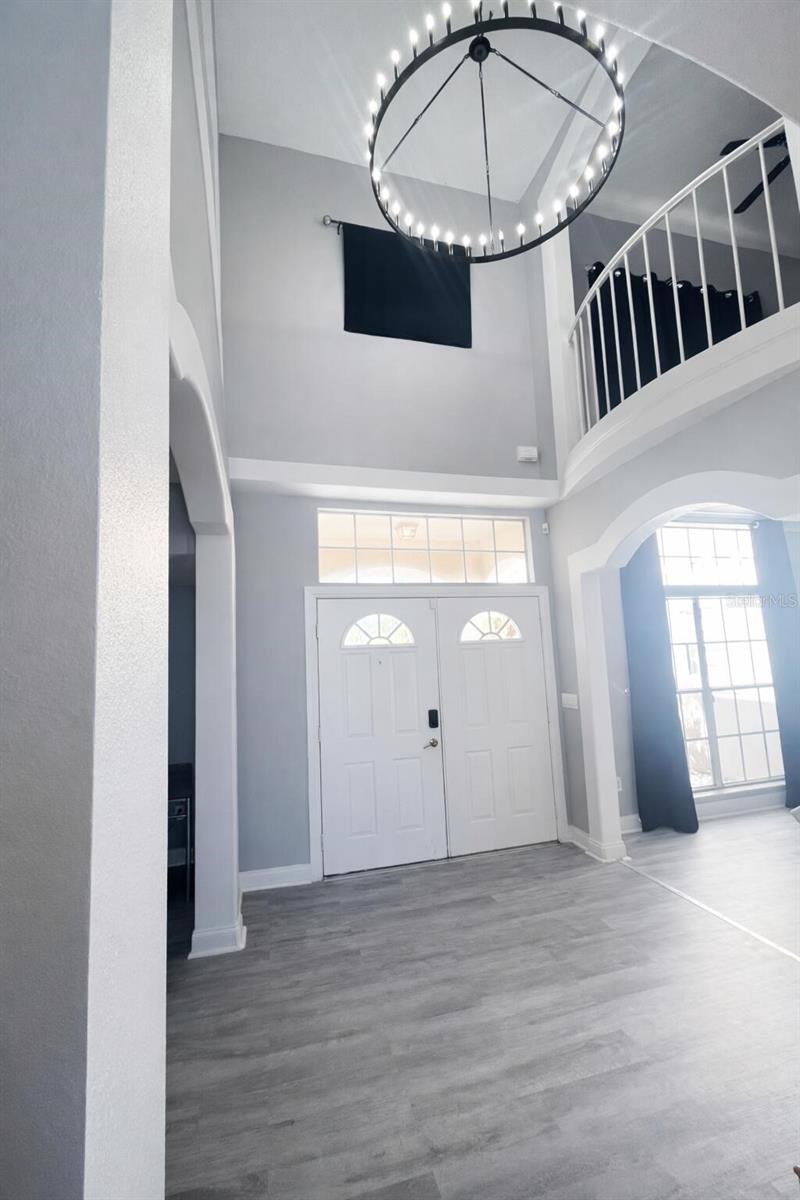 Image 11 of 41 For 7823 Shane Court