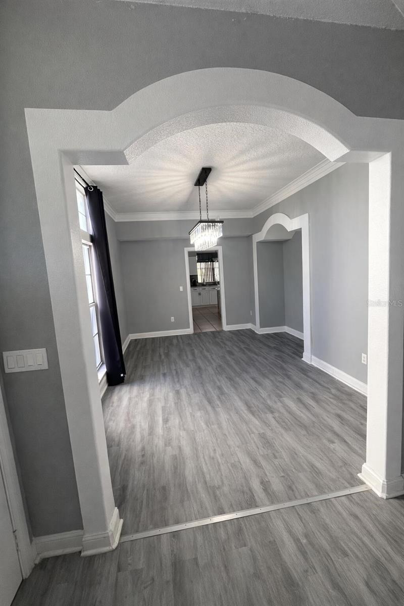 Image 19 of 41 For 7823 Shane Court