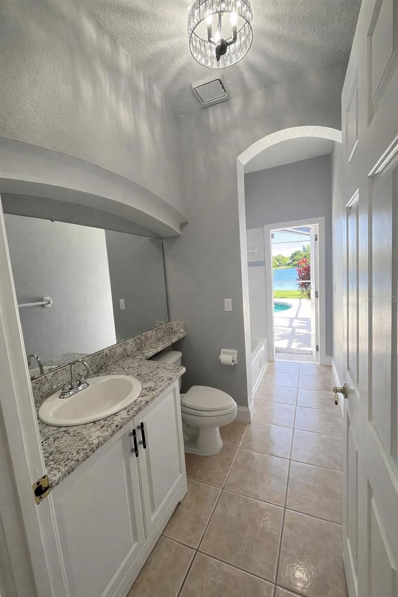 Image 33 of 41 For 7823 Shane Court