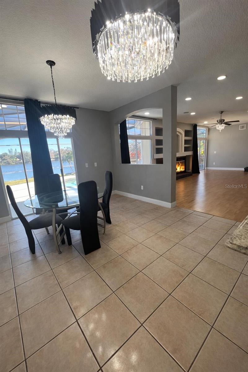 Image 7 of 41 For 7823 Shane Court