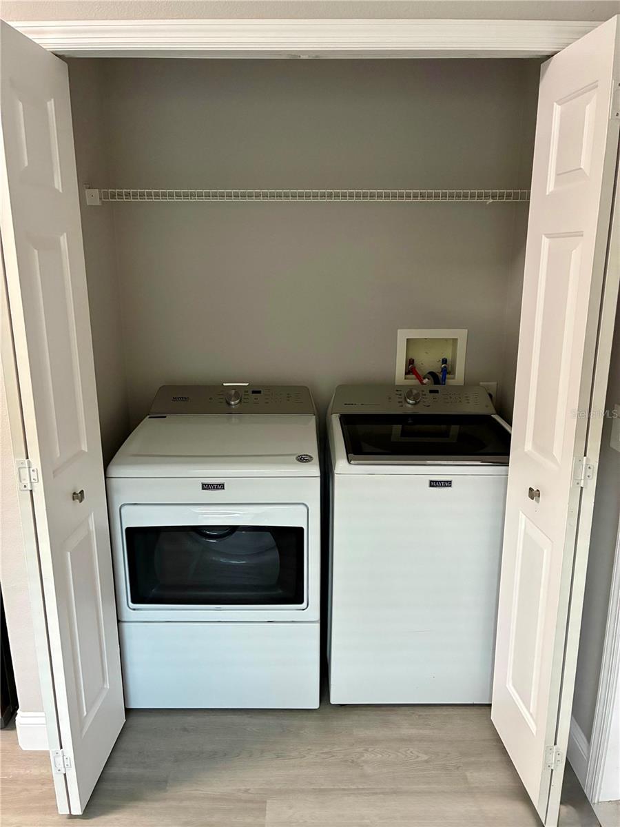 Image 9 of 29 For 951 Vindale Road