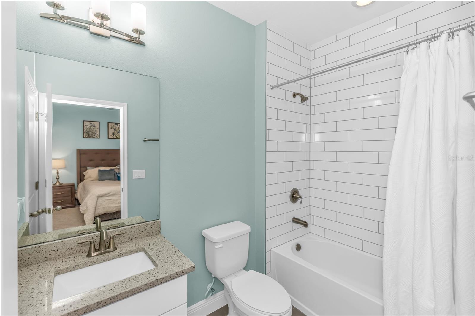 Listing photo id 25 for 836 Terrapin Drive