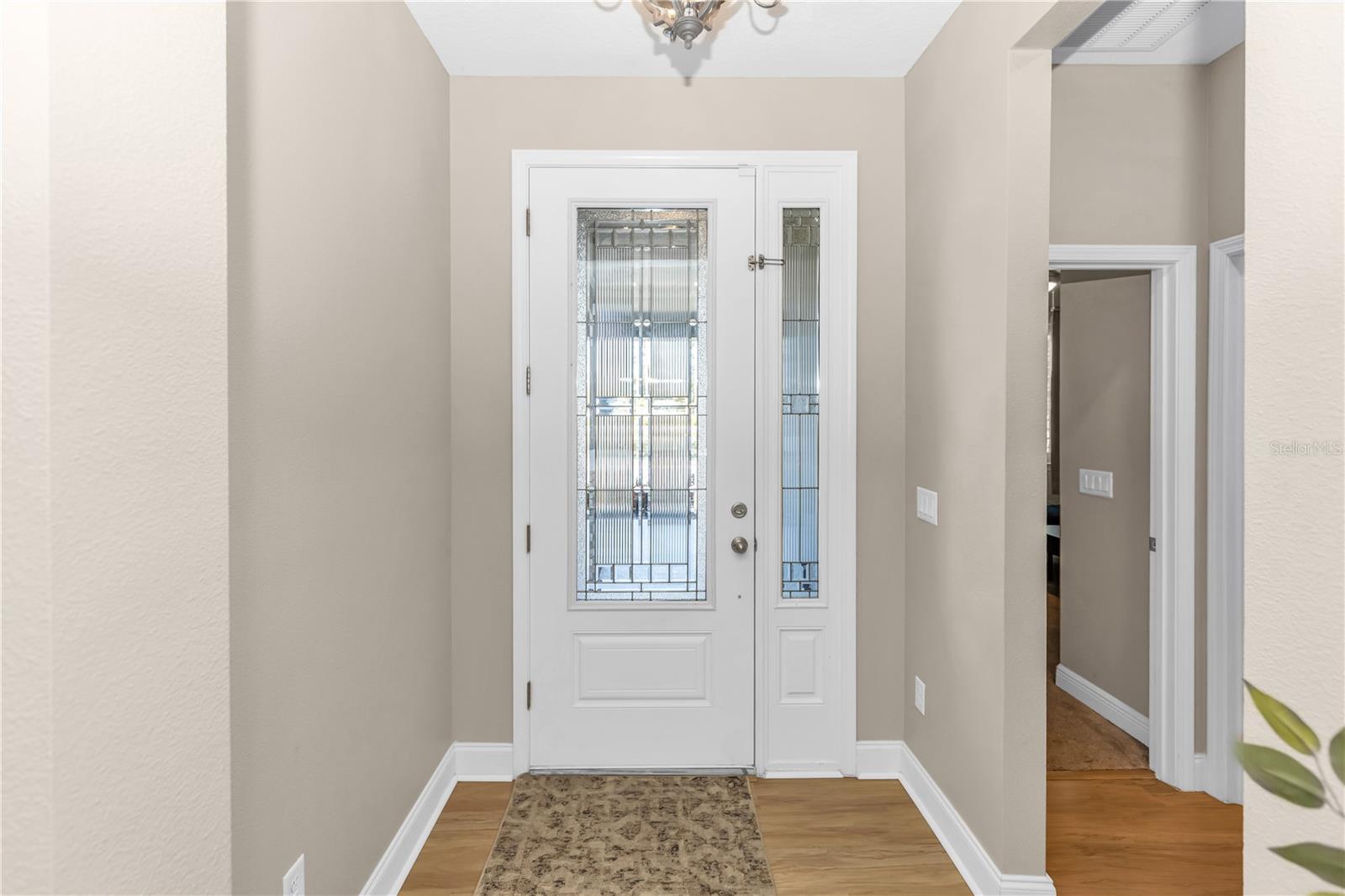 Listing photo id 3 for 836 Terrapin Drive