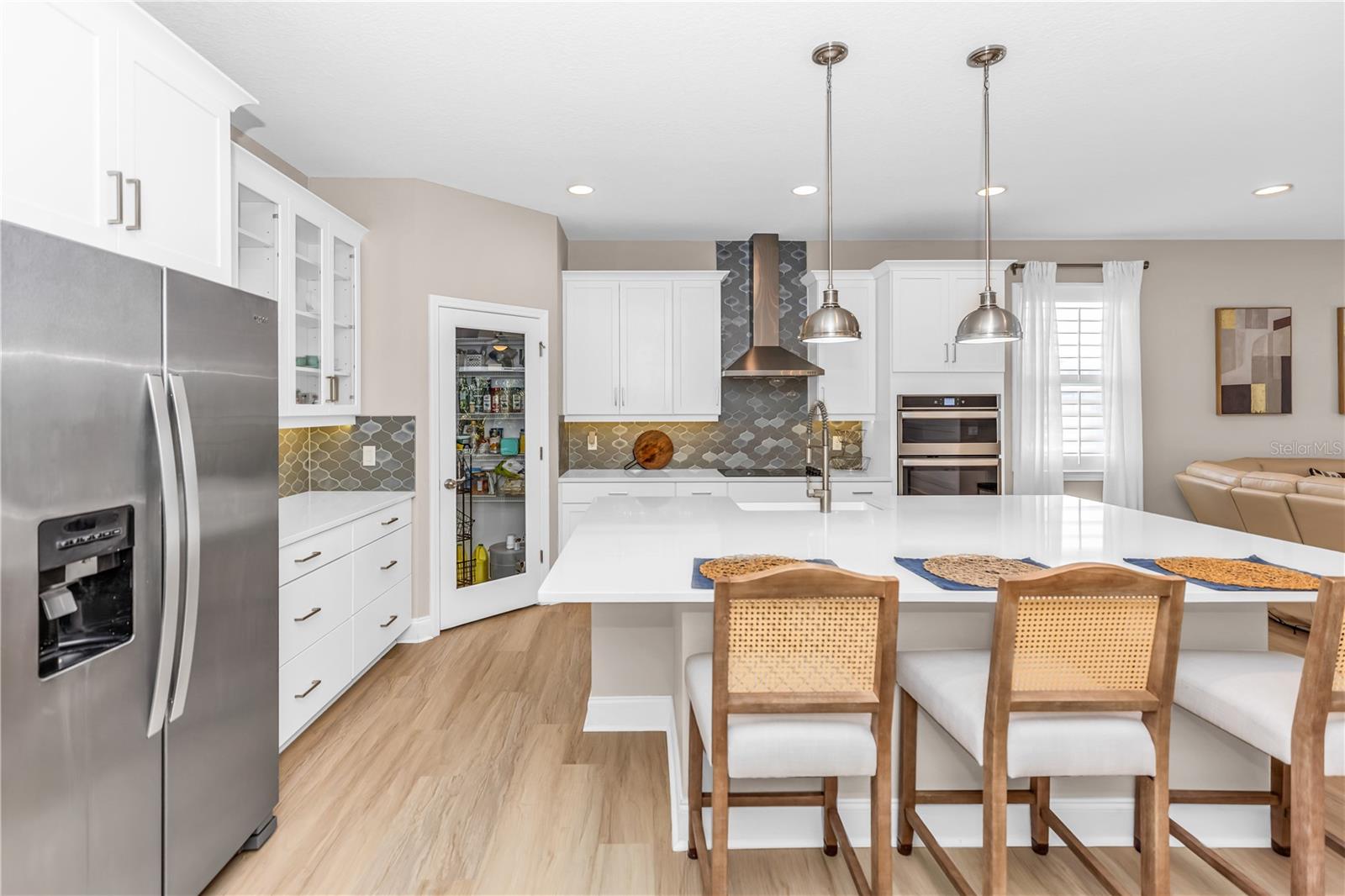 Listing photo id 4 for 836 Terrapin Drive