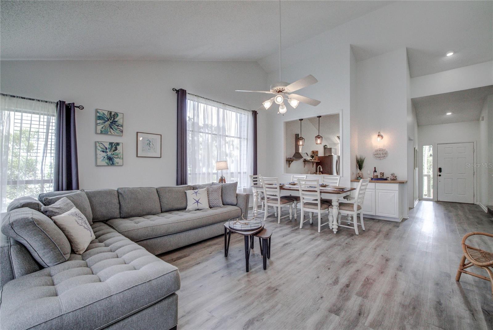 Image 3 of 37 For 2925 Rivers Edge Boulevard 2925