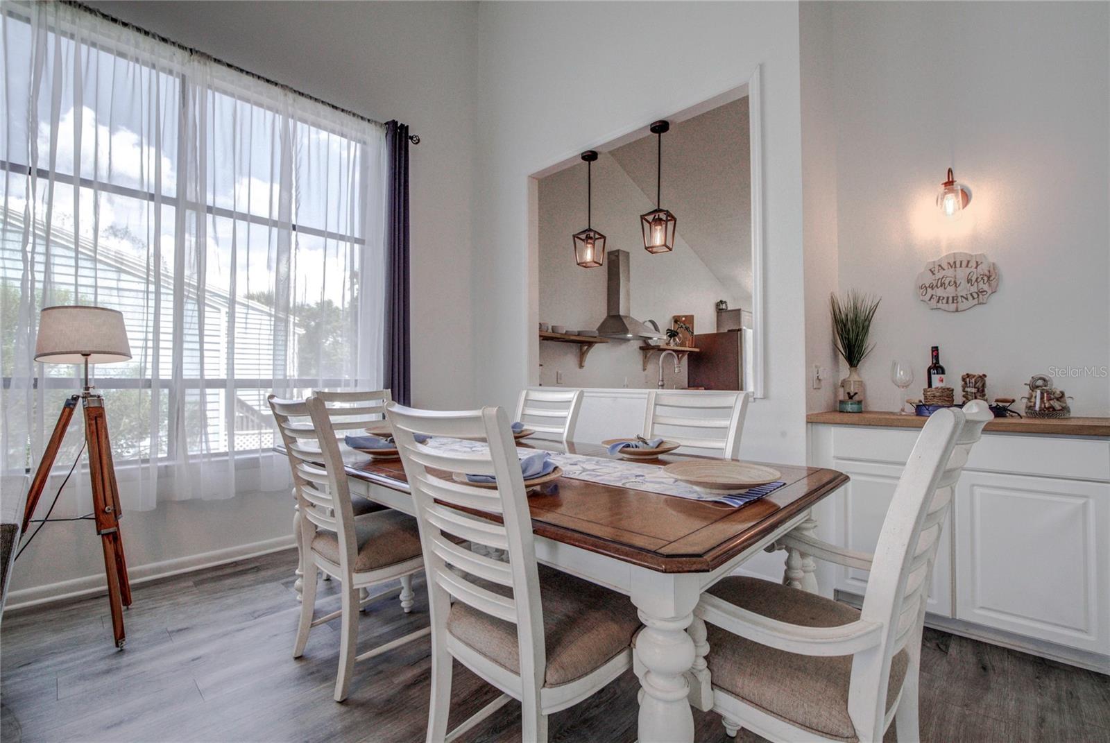 Image 6 of 37 For 2925 Rivers Edge Boulevard 2925