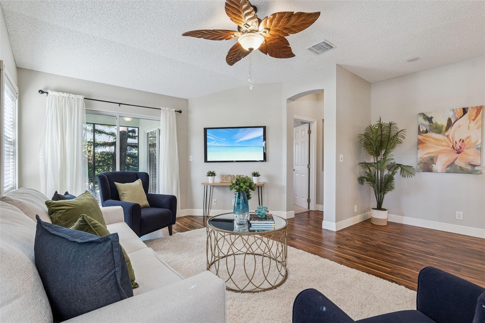 Image 13 of 51 For 223 Stonington Way