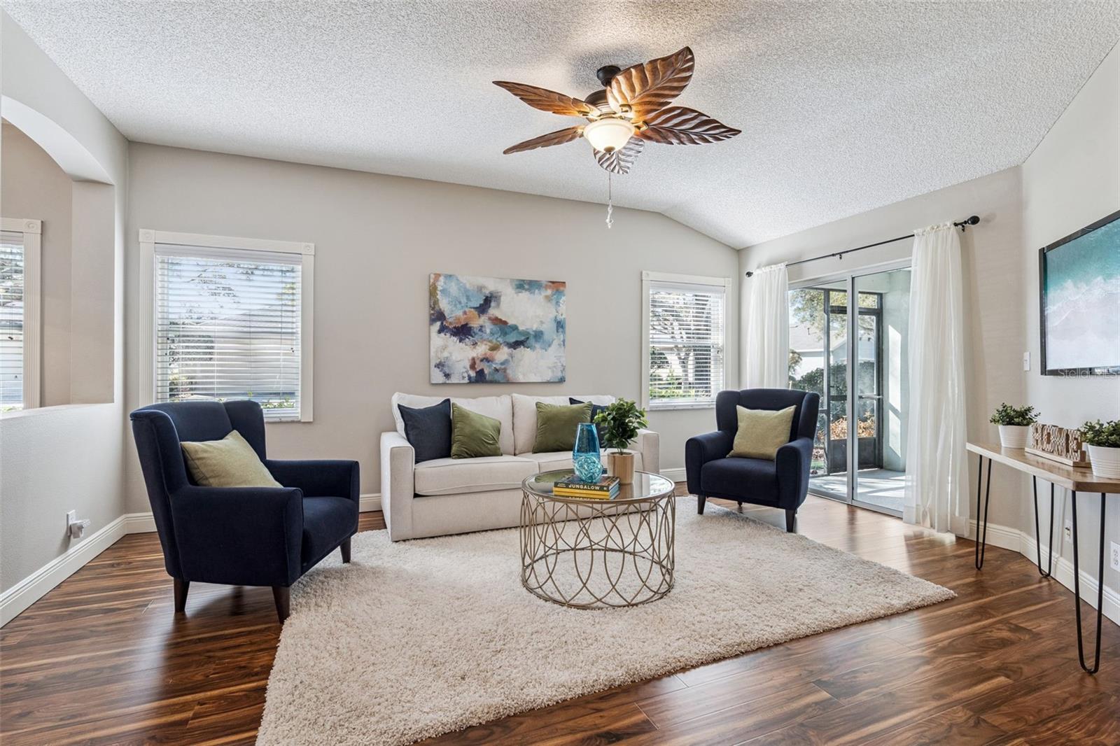 Image 15 of 51 For 223 Stonington Way