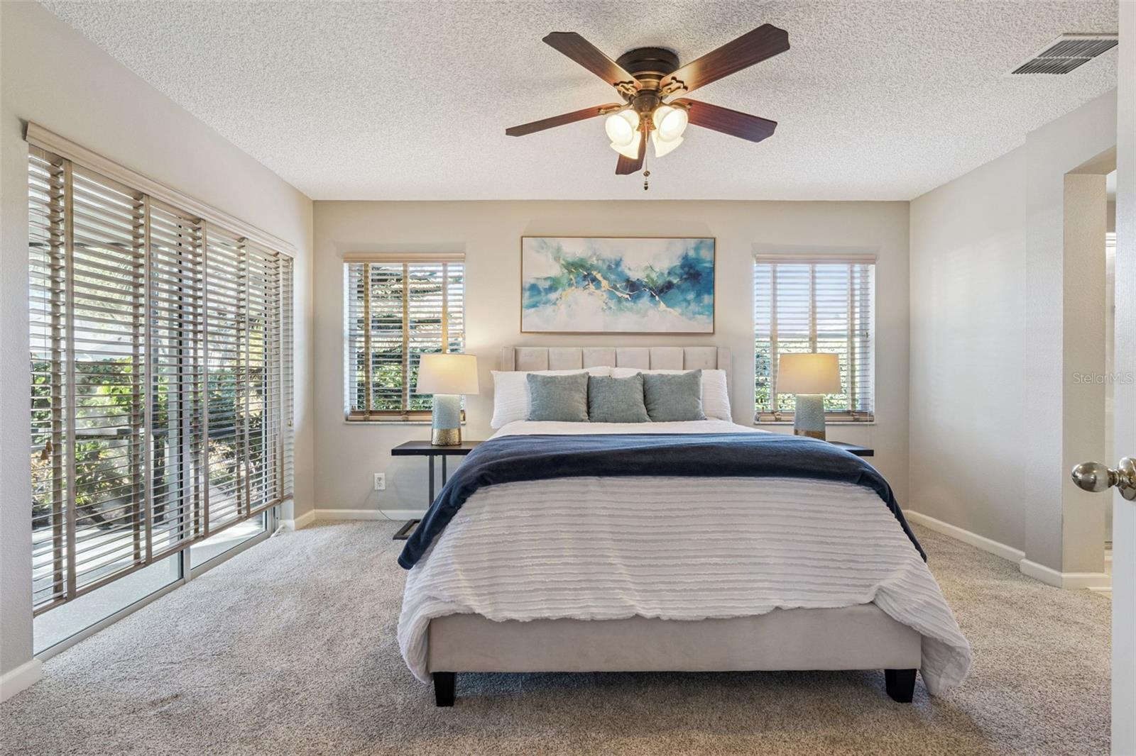 Image 17 of 51 For 223 Stonington Way