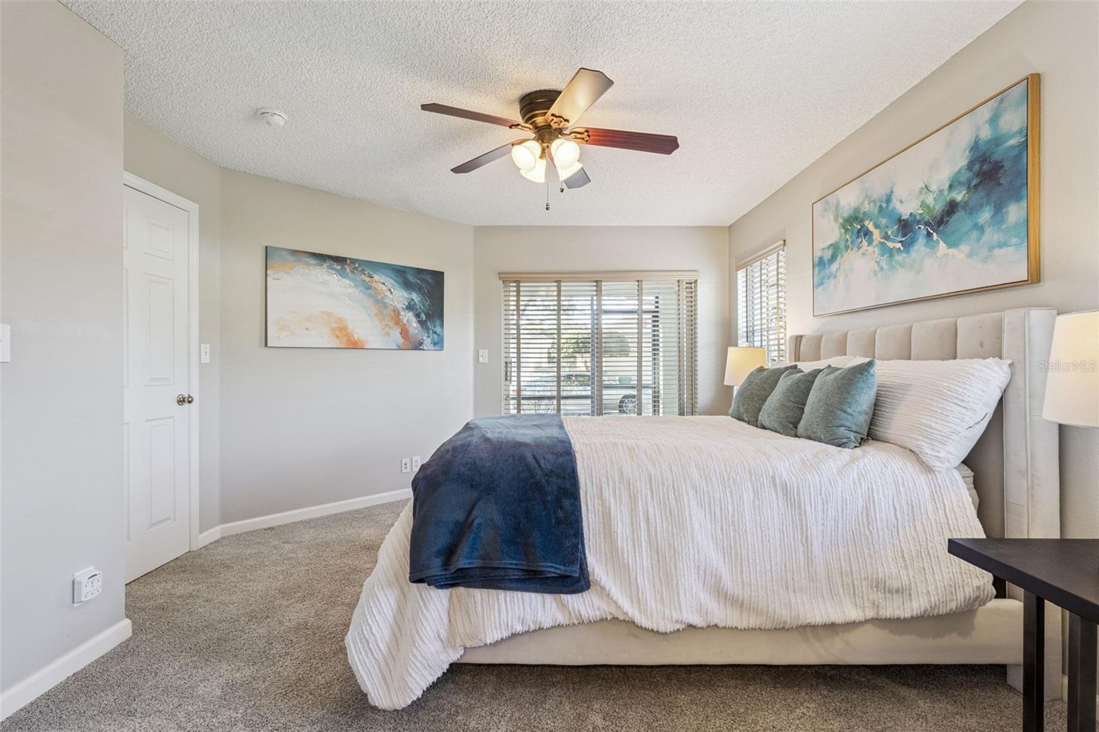 Image 18 of 51 For 223 Stonington Way