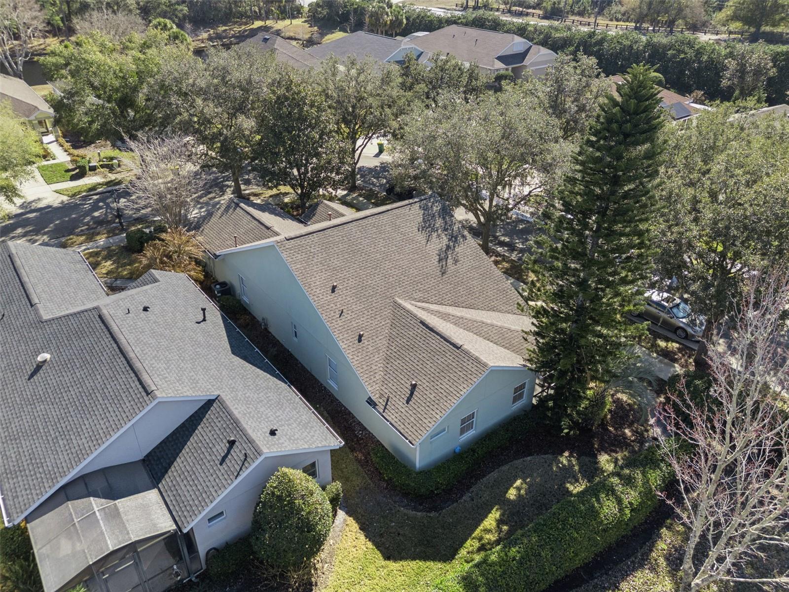 Image 36 of 51 For 223 Stonington Way