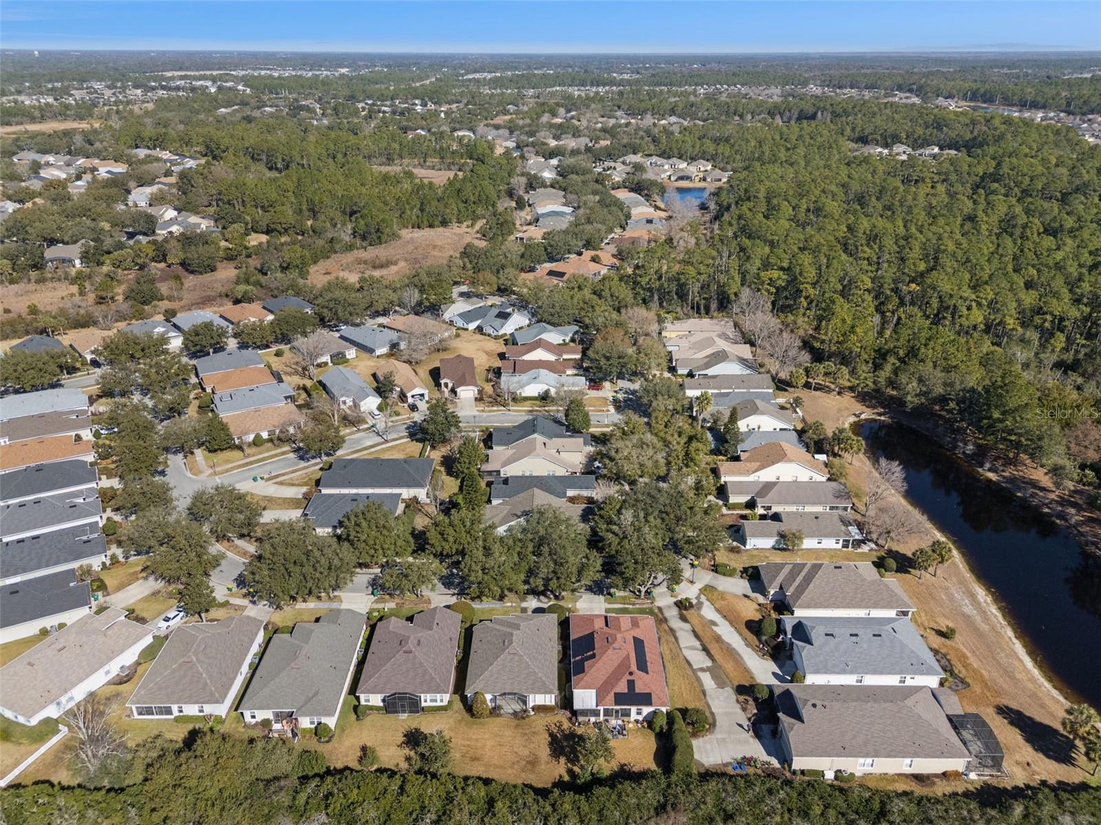 Image 38 of 51 For 223 Stonington Way