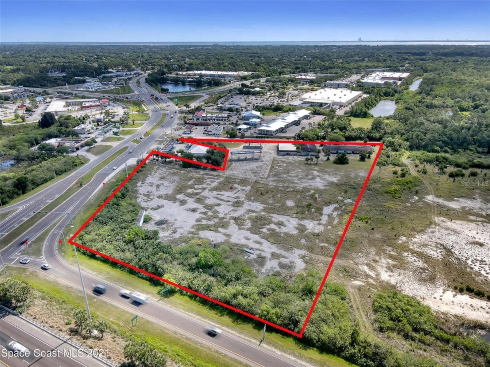 Listing photo id 0 for 8251 Windover Way