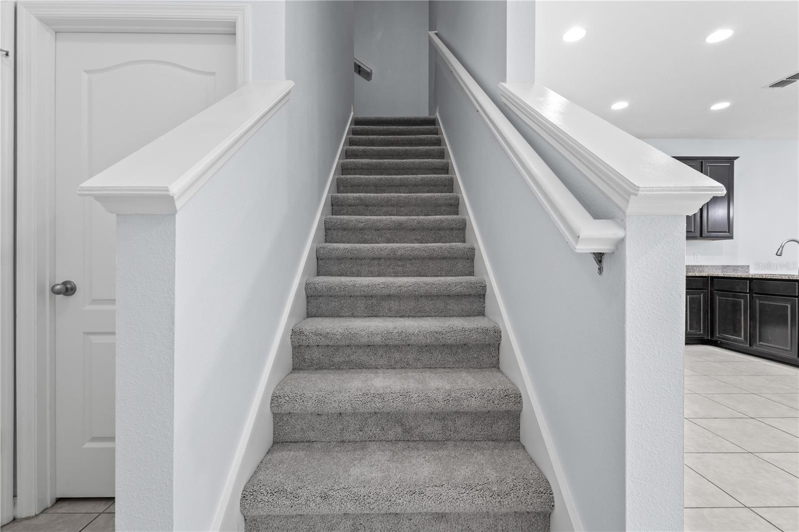 Image 14 of 39 For 11408 Center Lake Drive