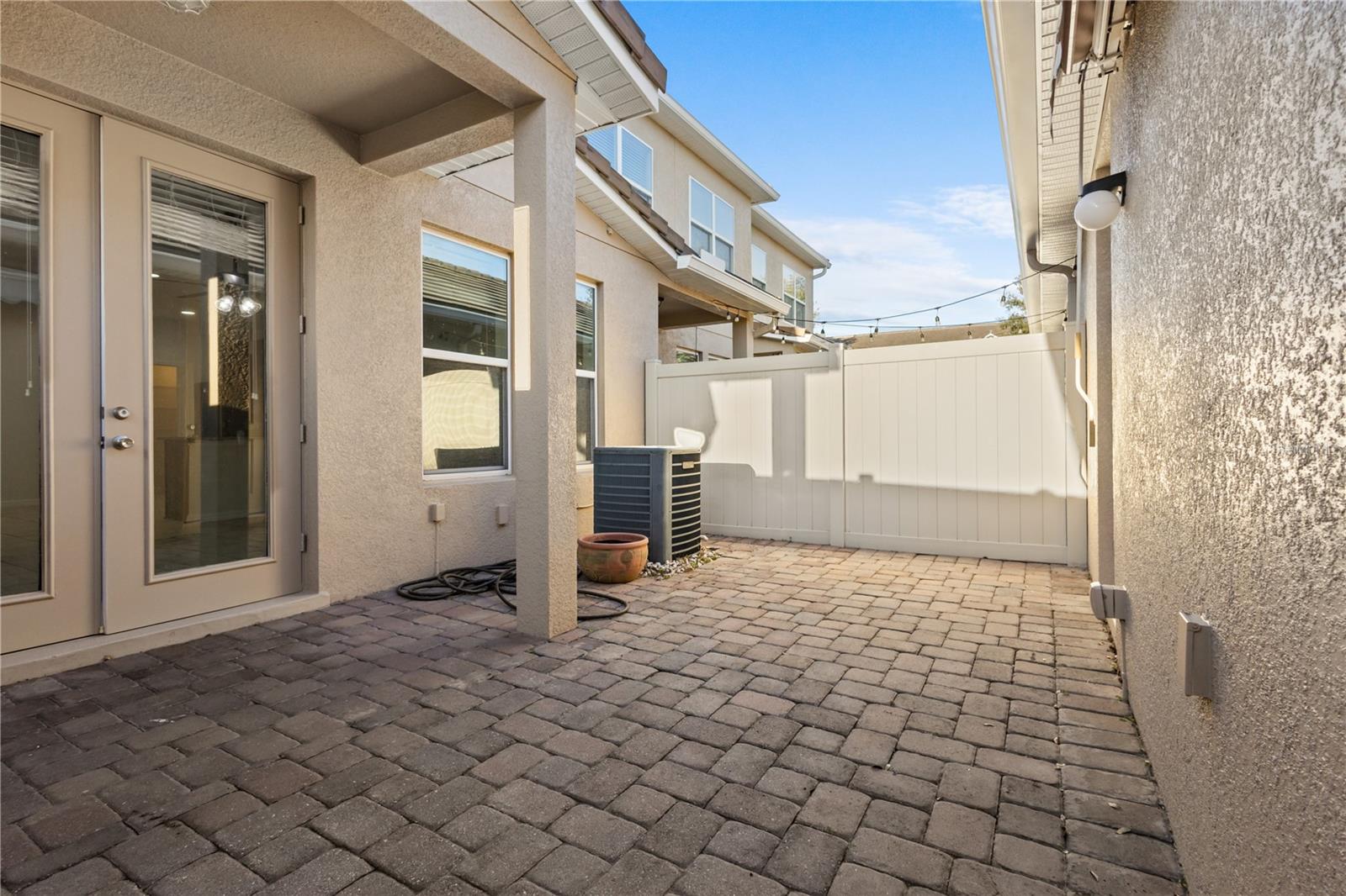 Image 24 of 39 For 11408 Center Lake Drive