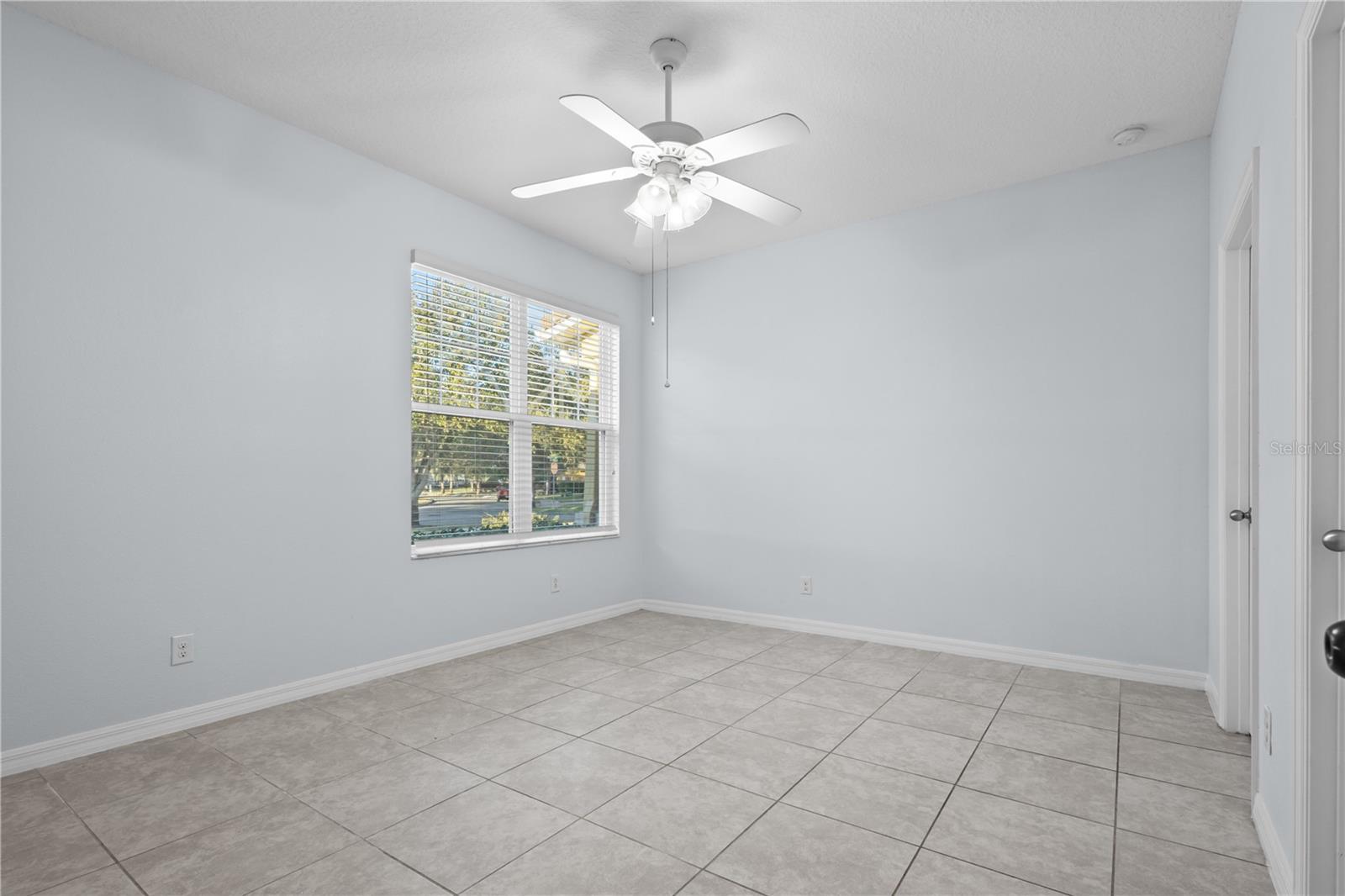 Image 3 of 39 For 11408 Center Lake Drive