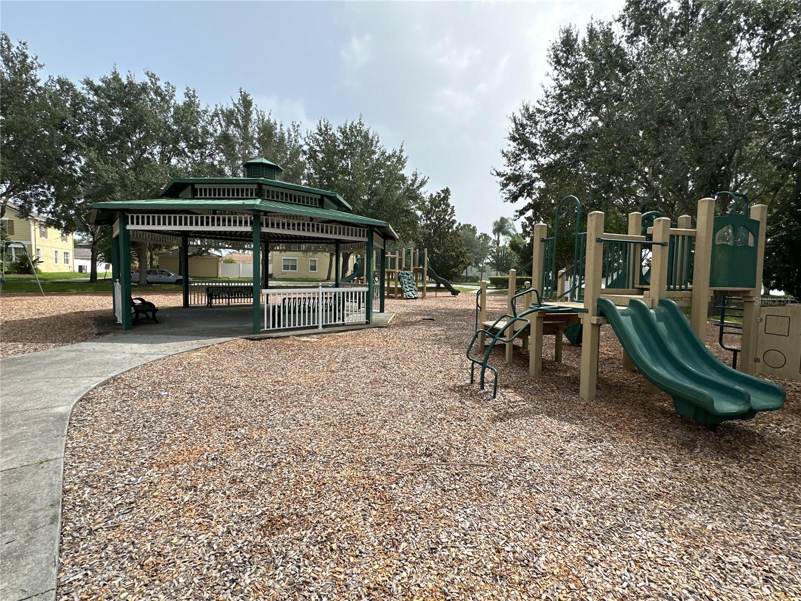 Image 32 of 39 For 11408 Center Lake Drive