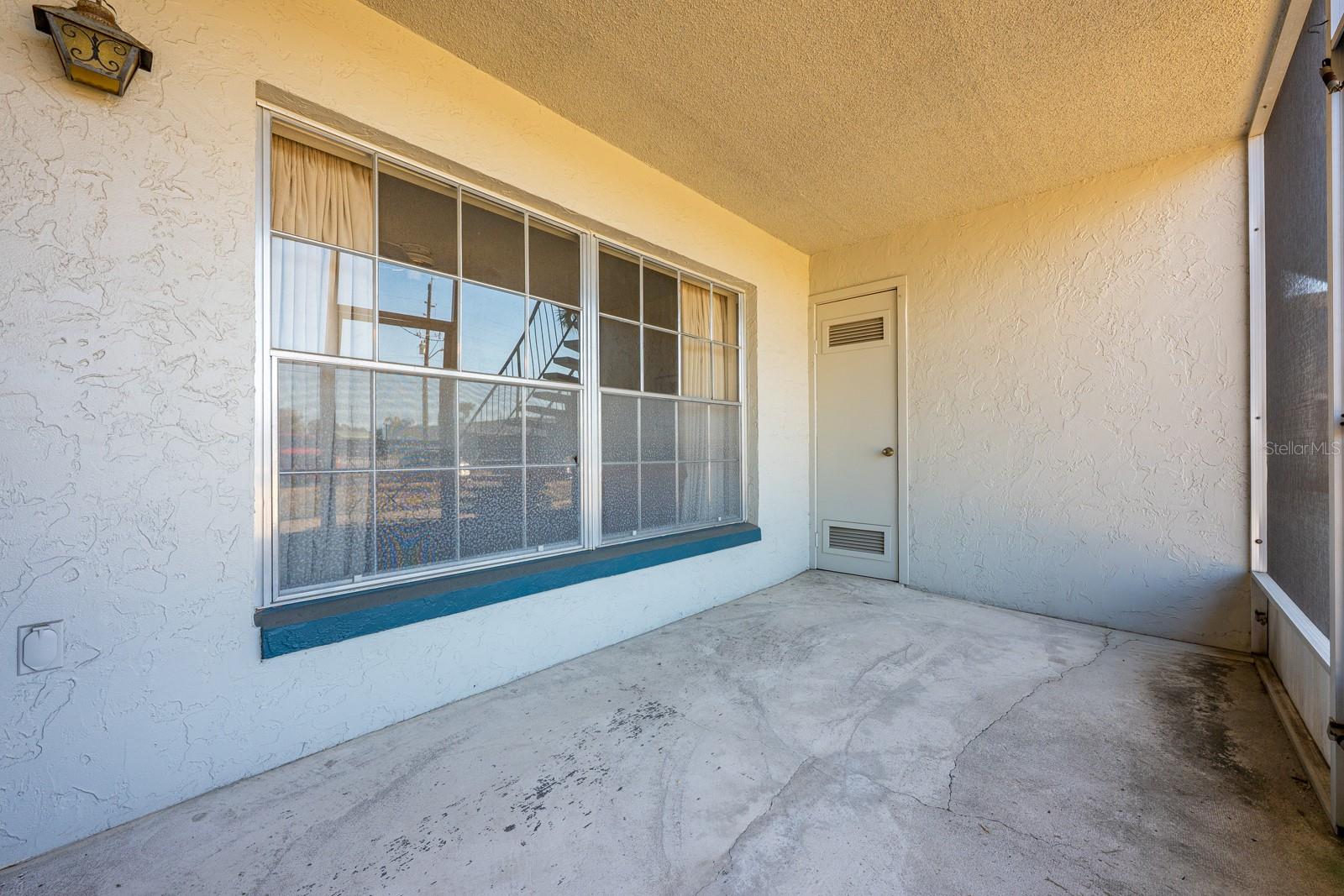 Image 12 of 15 For 1026 Plantation Drive B14