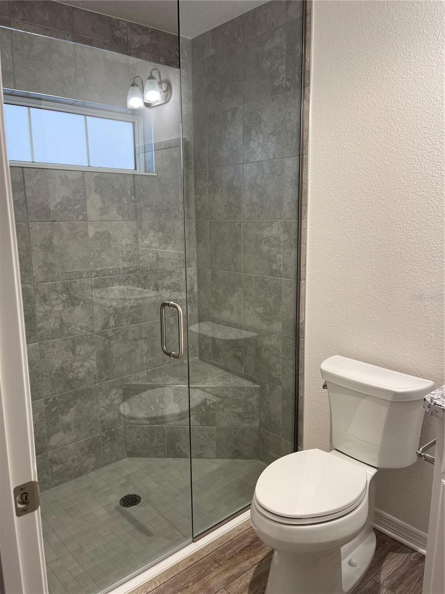 Image 13 of 18 For 2740 Alder Avenue