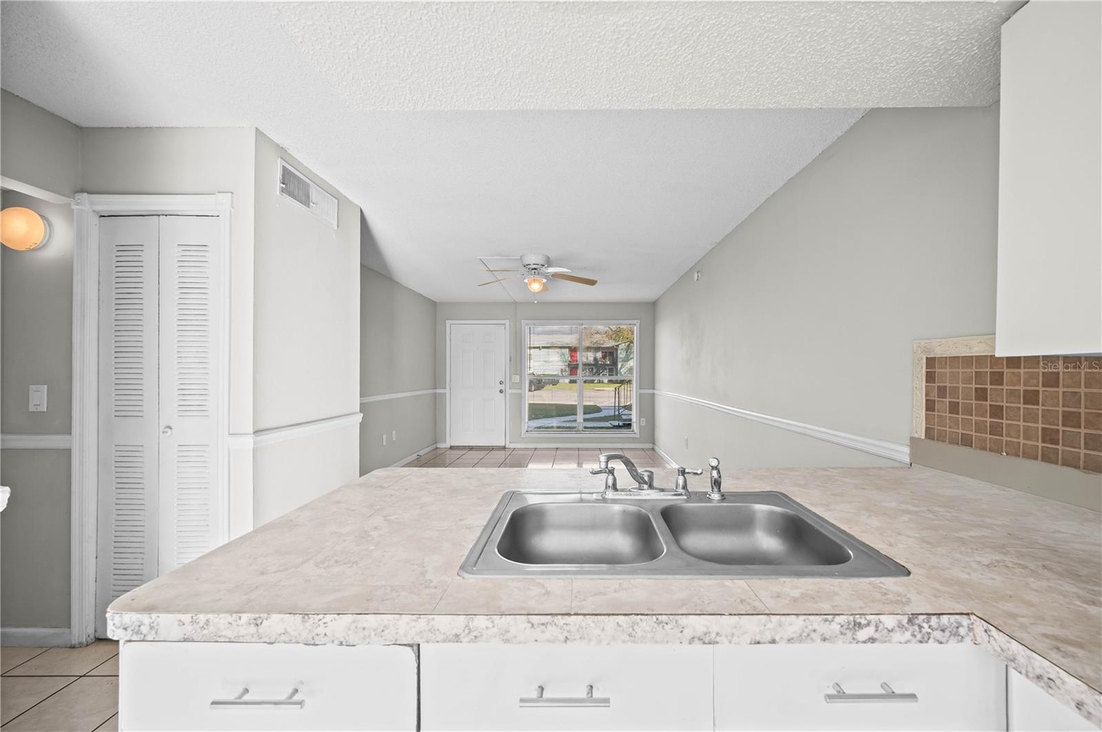 Image 4 of 18 For 1896 Caralee Boulevard 2