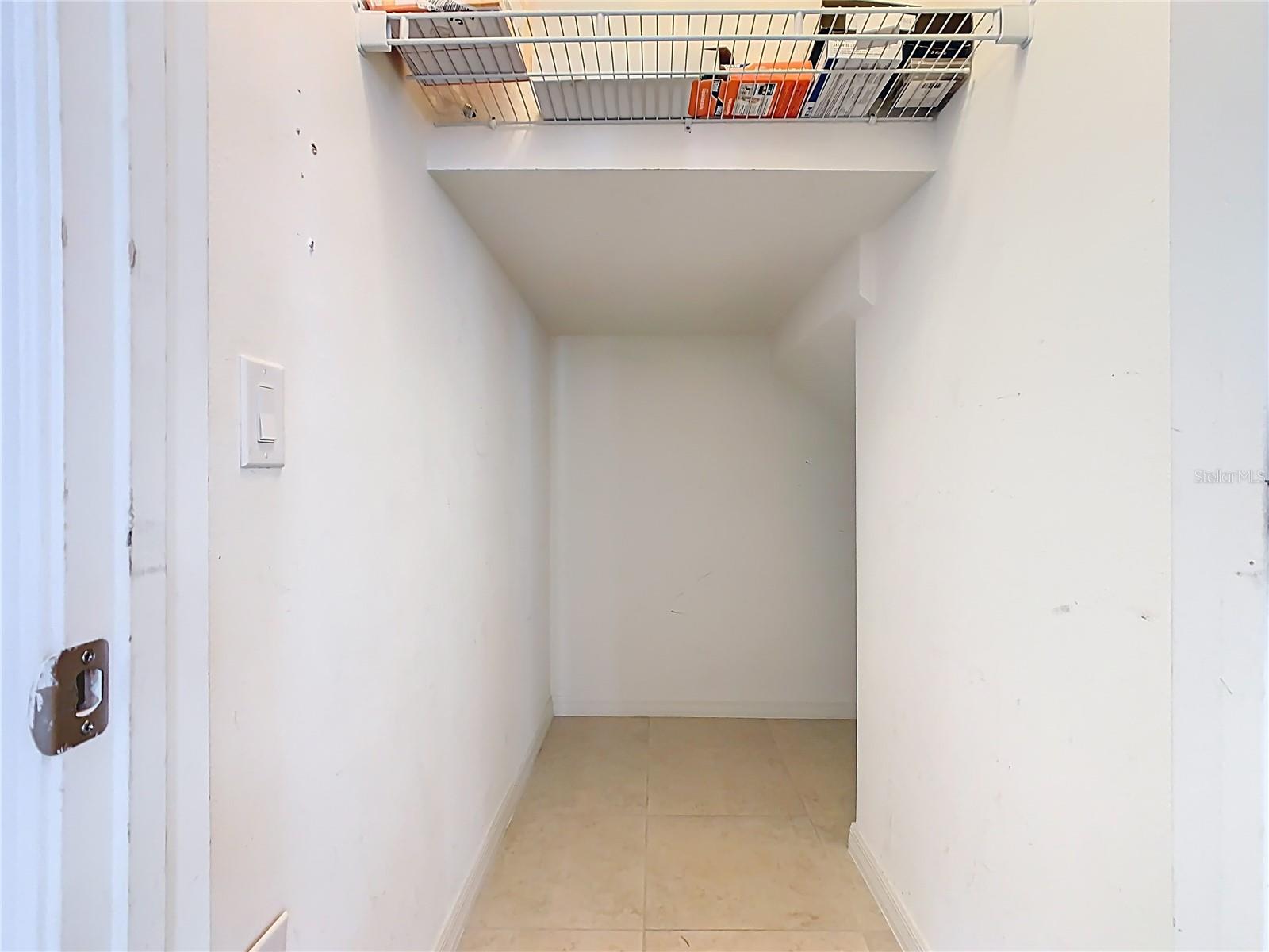 Image 15 of 24 For 11717 Thatcher Avenue