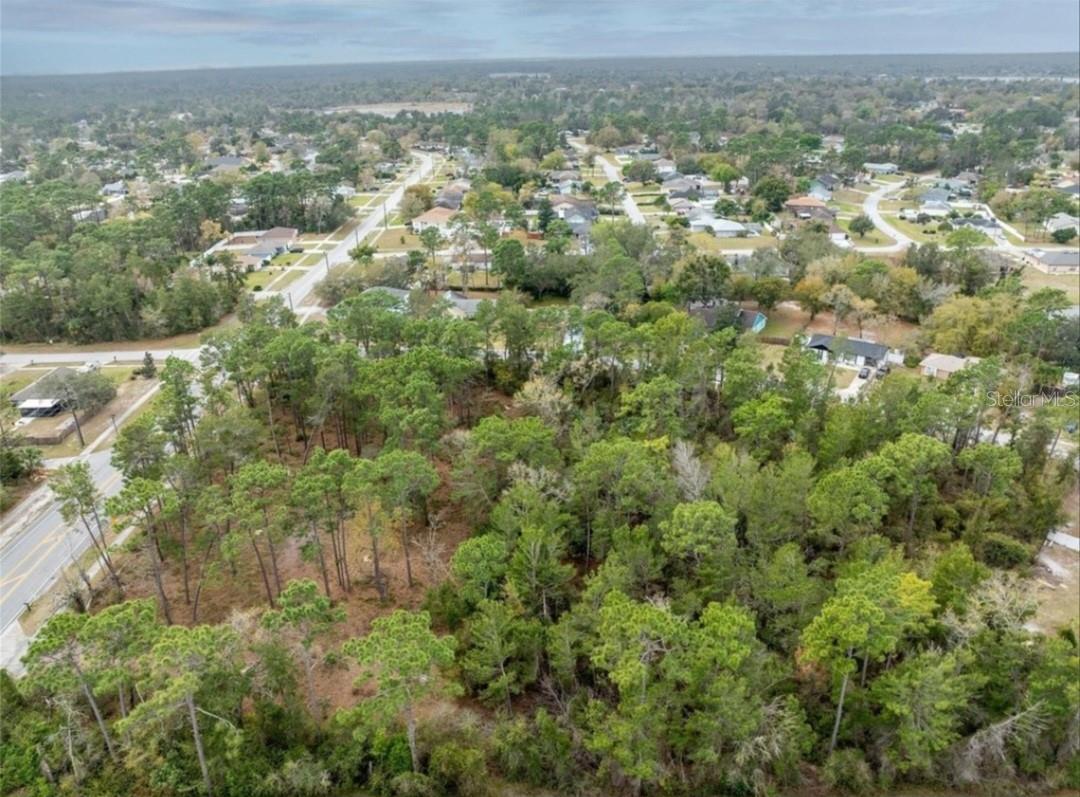 Image 3 of 15 For 1370 Courtland Blvd