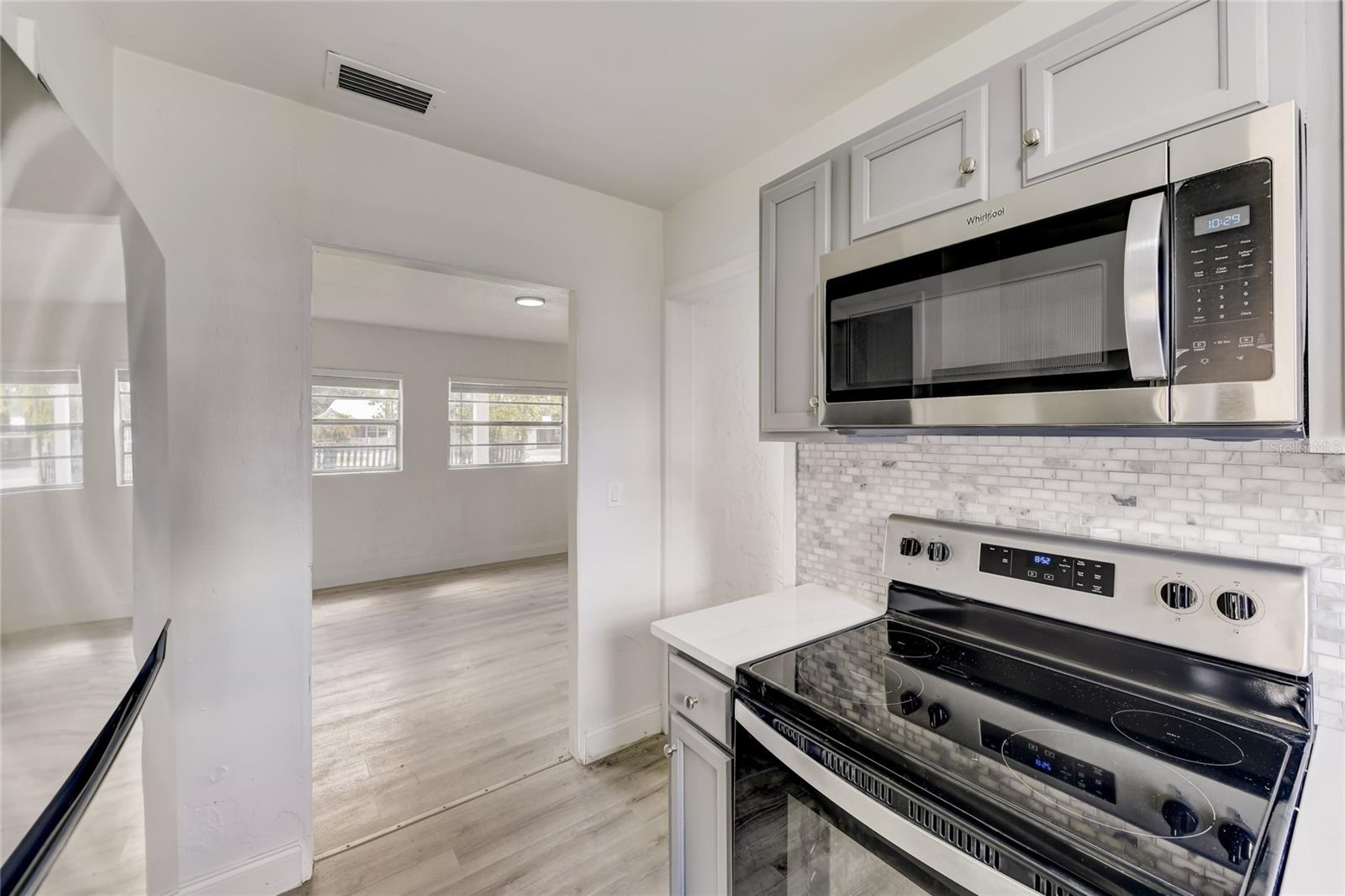 Image 15 of 36 For 2600 Crystal Lake Drive