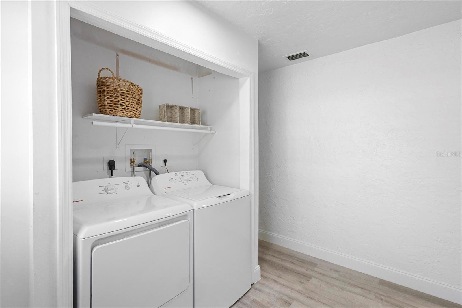 Image 19 of 36 For 2600 Crystal Lake Drive