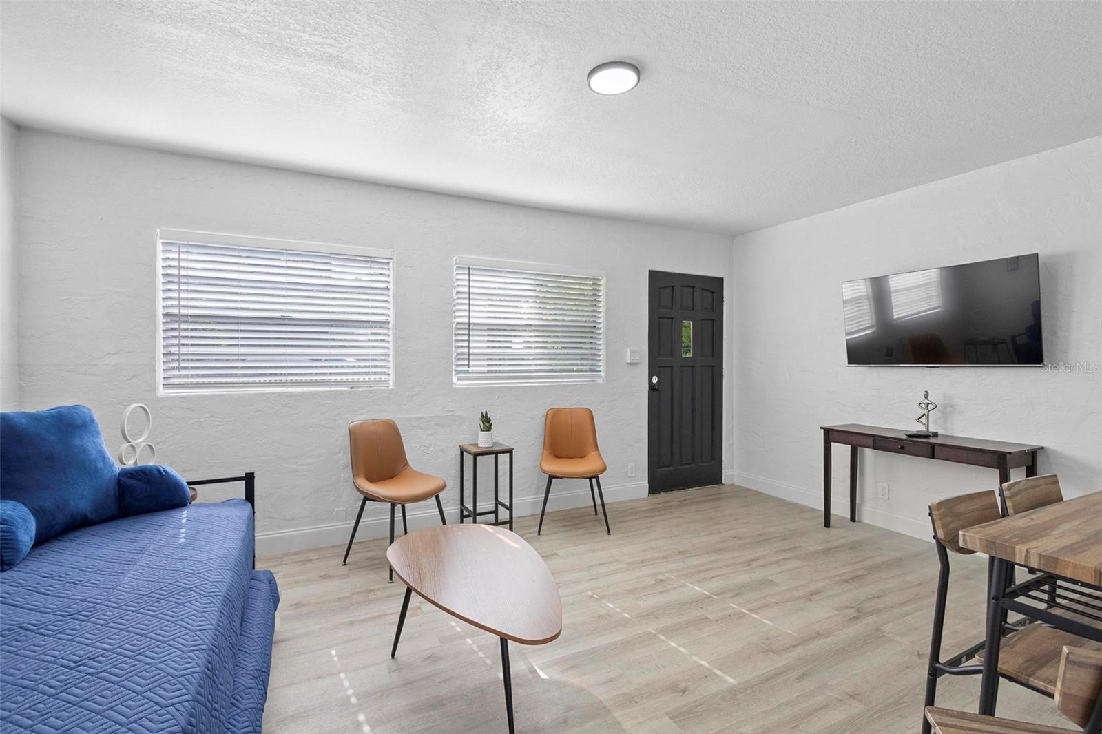 Image 6 of 36 For 2600 Crystal Lake Drive