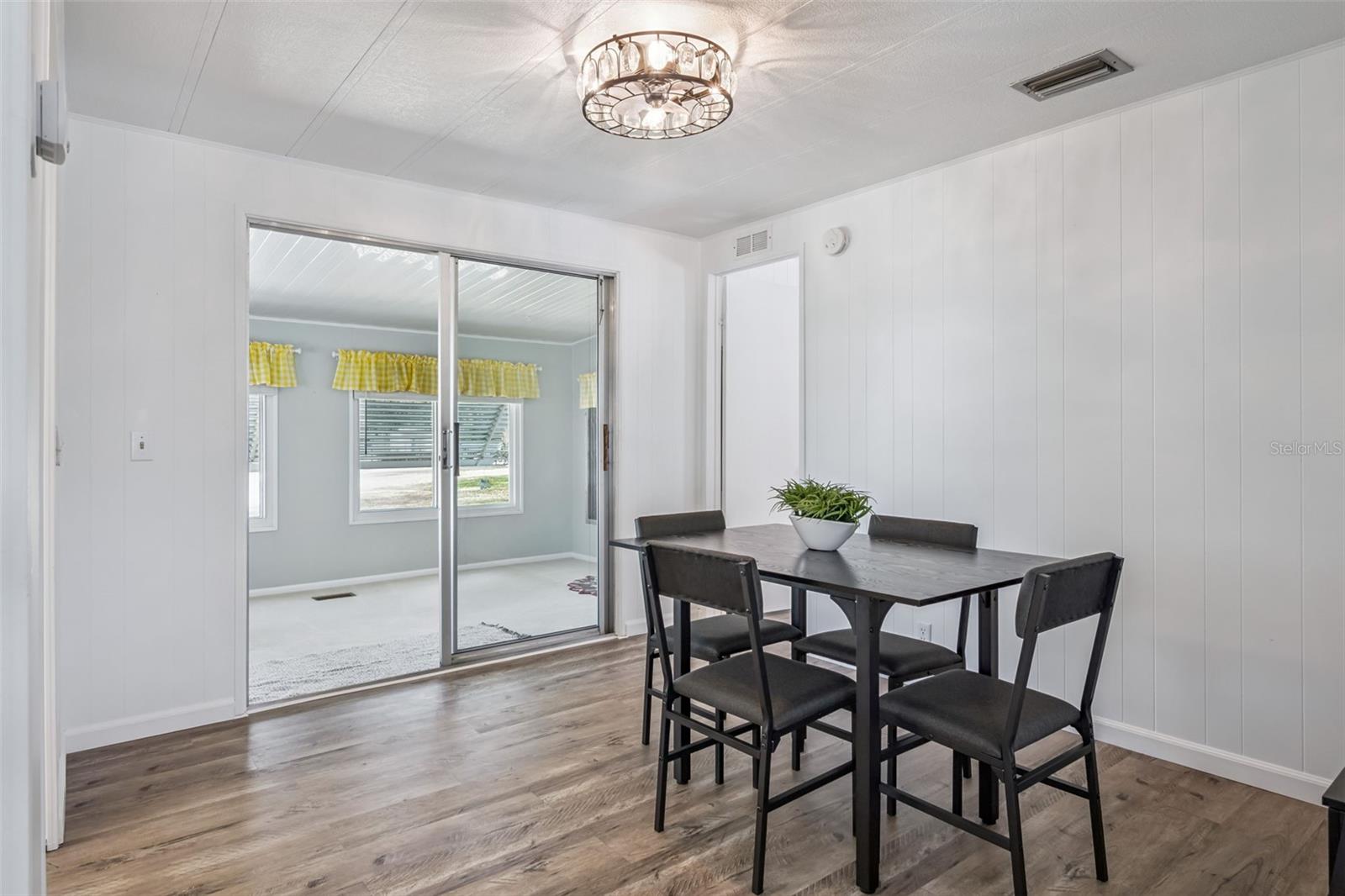 Image 10 of 49 For 2156 Wax Myrtle Drive 1757