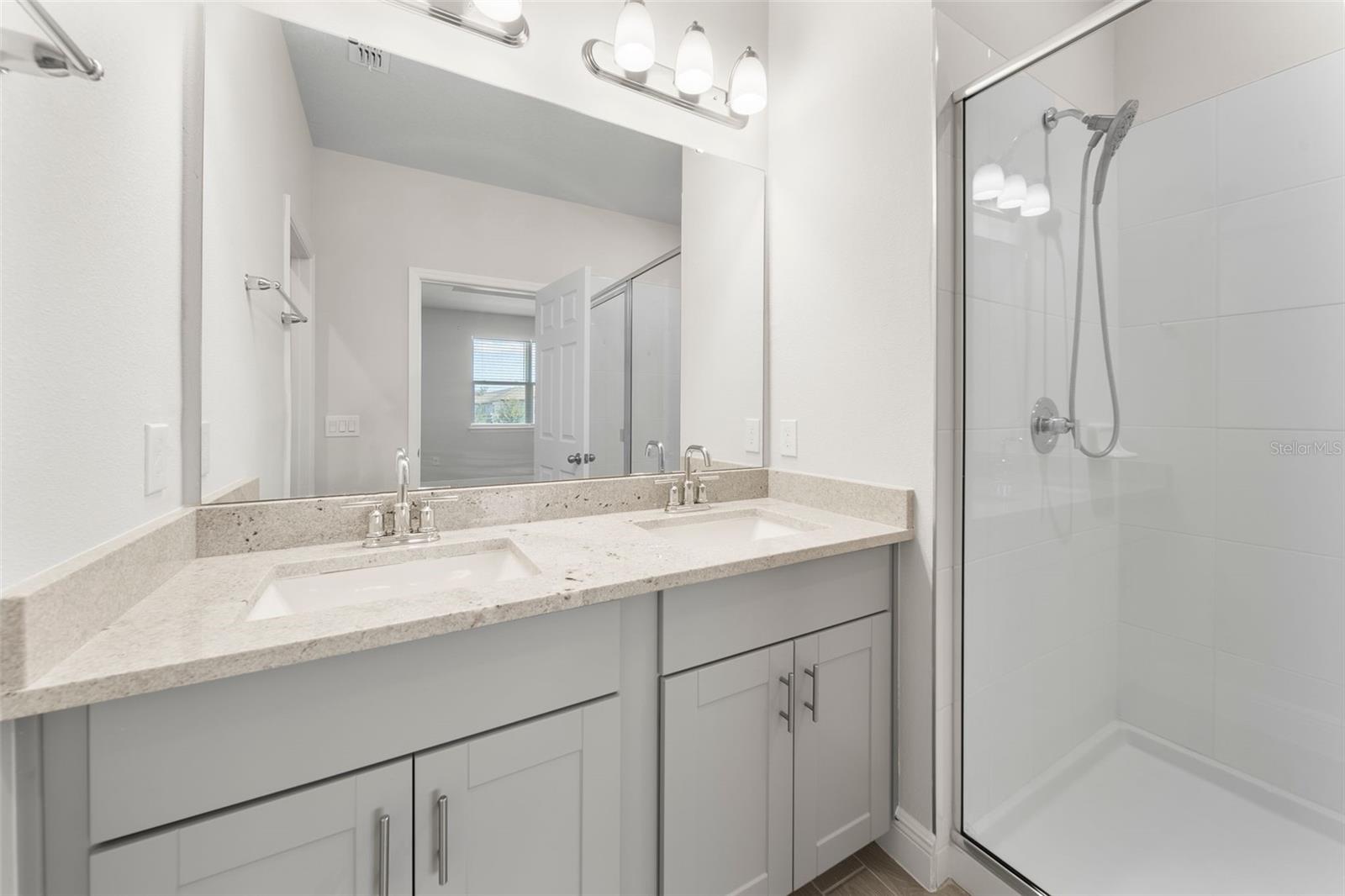 Image 18 of 34 For 1375 Merrydale Way