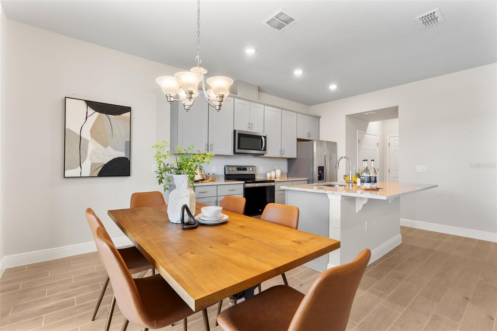 Image 9 of 34 For 1375 Merrydale Way