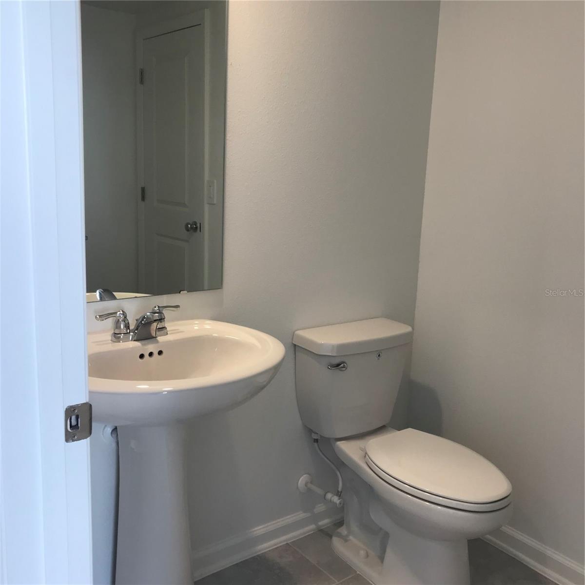 Image 4 of 8 For 3007 Chantilly Drive