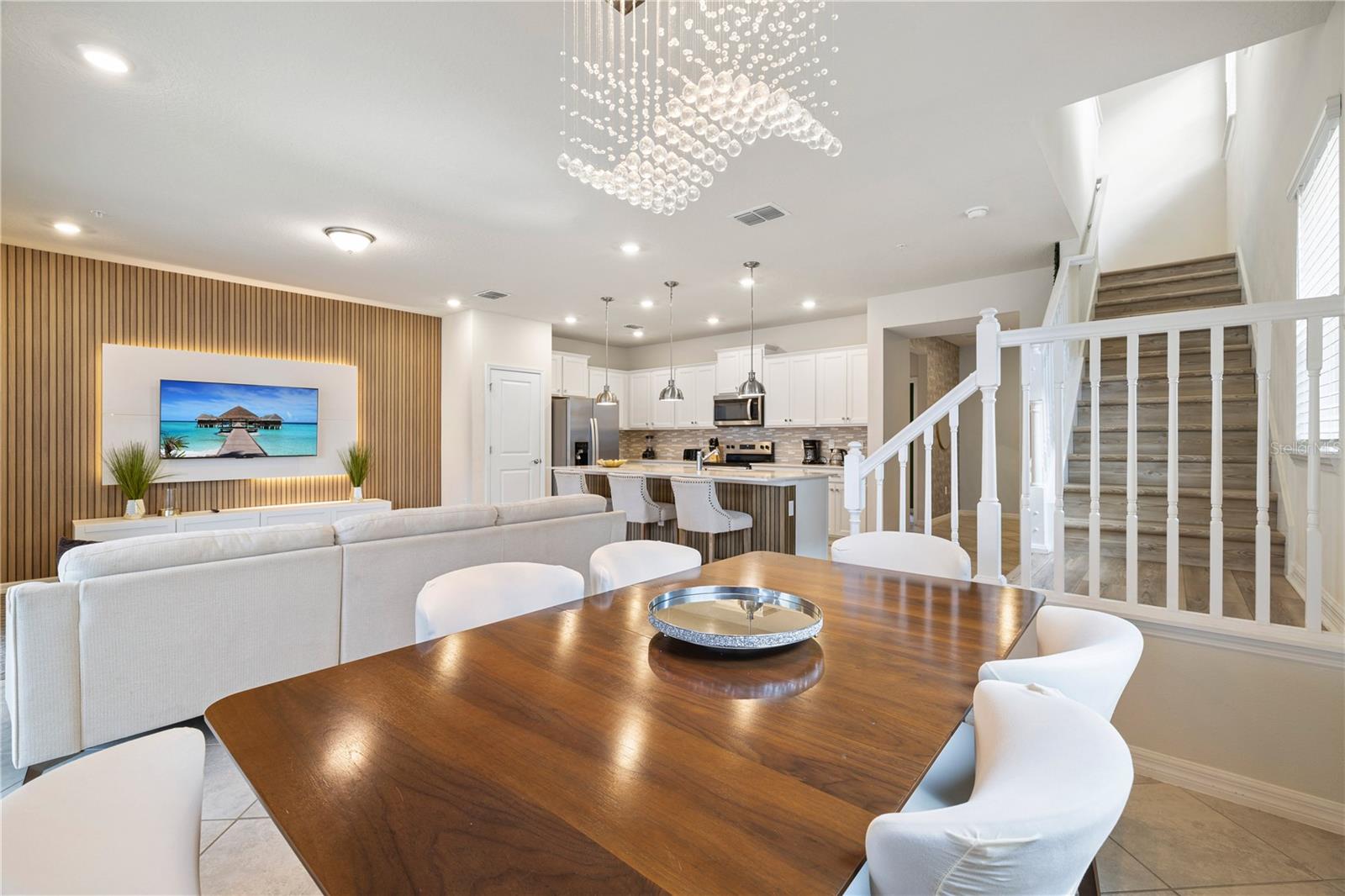 Image 19 of 59 For 1277 Blue Island Drive