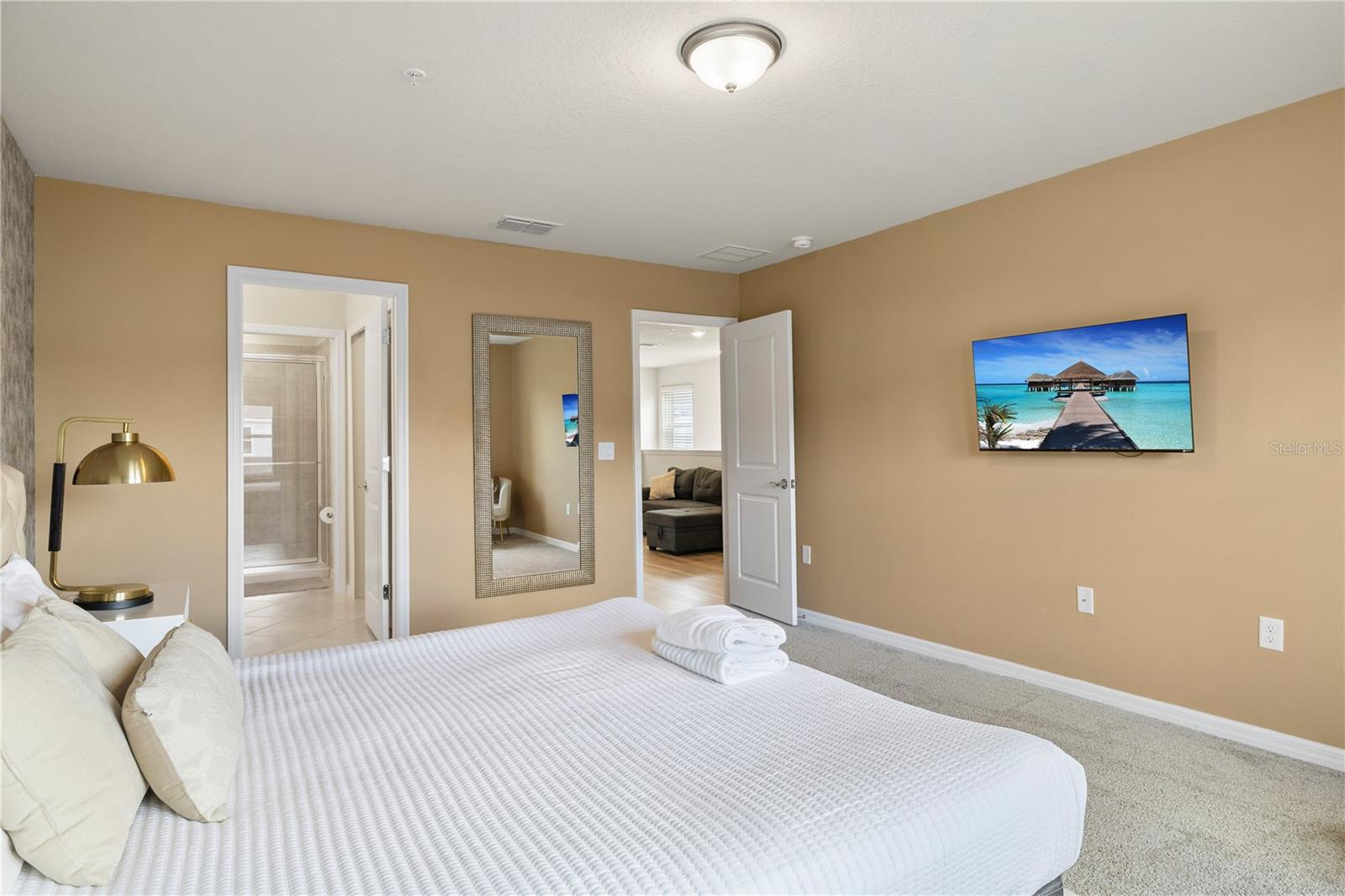 Image 40 of 59 For 1277 Blue Island Drive