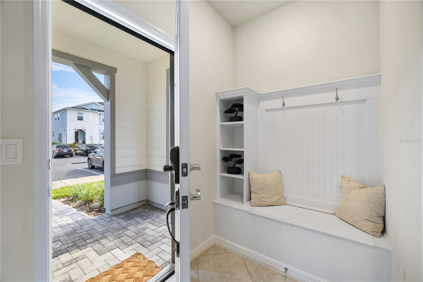 Image 6 of 59 For 1277 Blue Island Drive