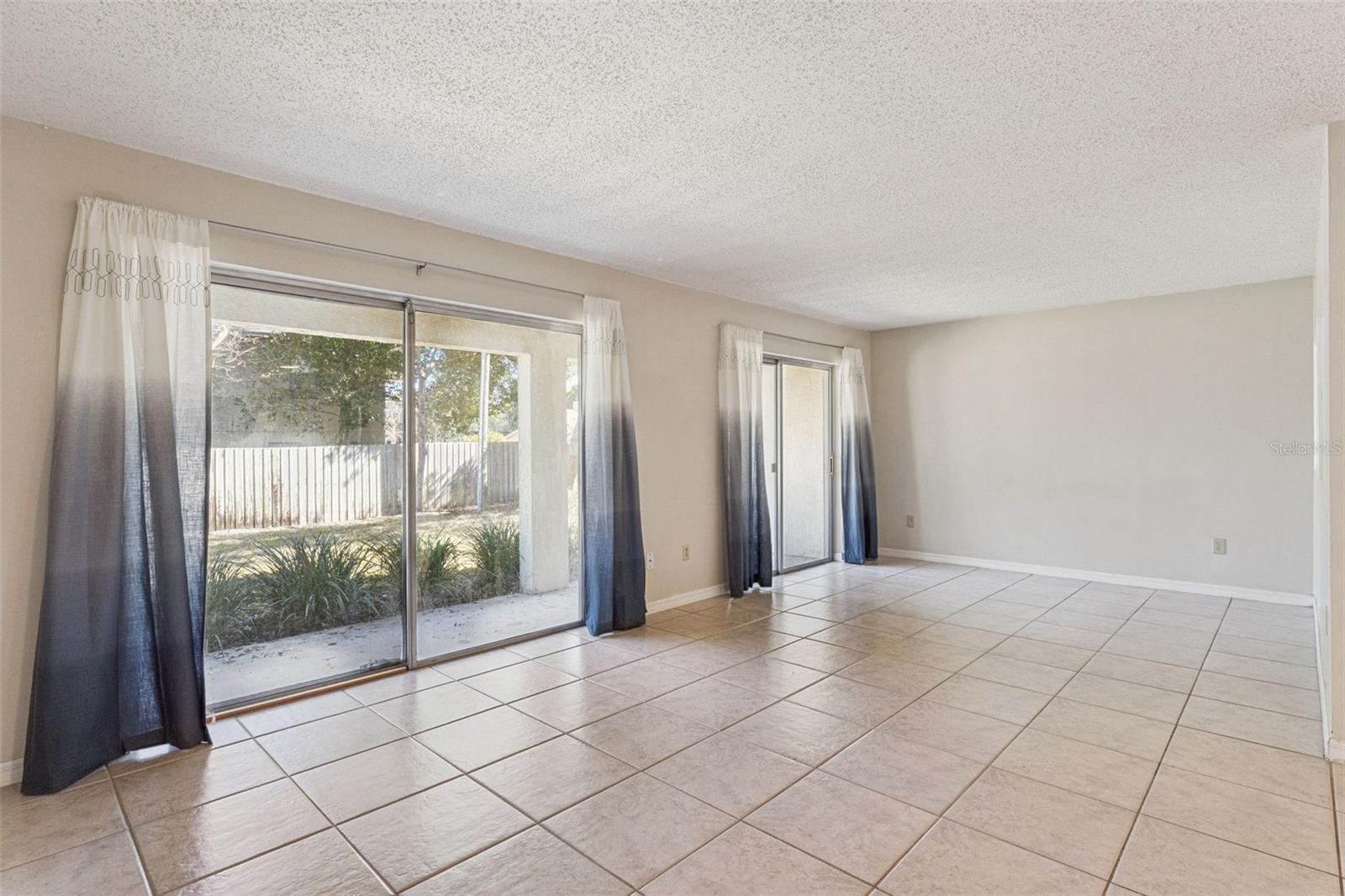 Image 6 of 42 For 600 Northern Way 201