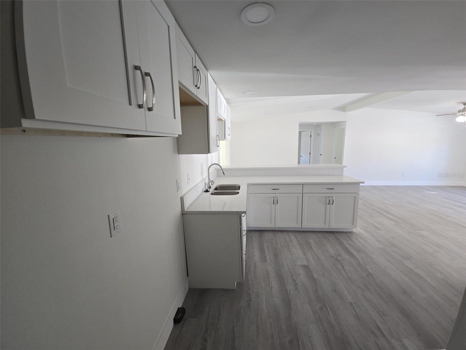 Image 21 of 23 For 37344 Stanford Avenue