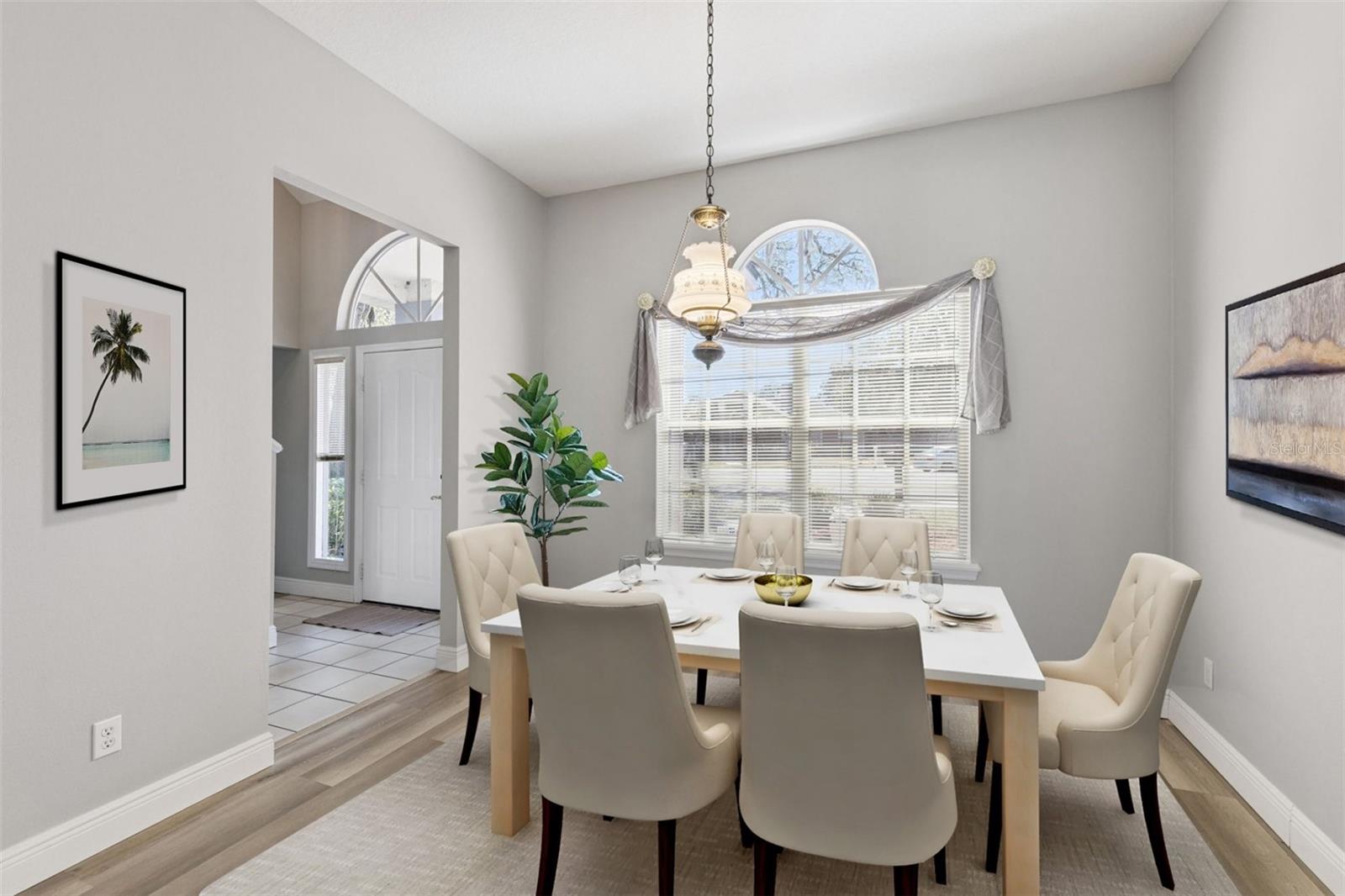 Image 10 of 41 For 160 Academy Oaks Place