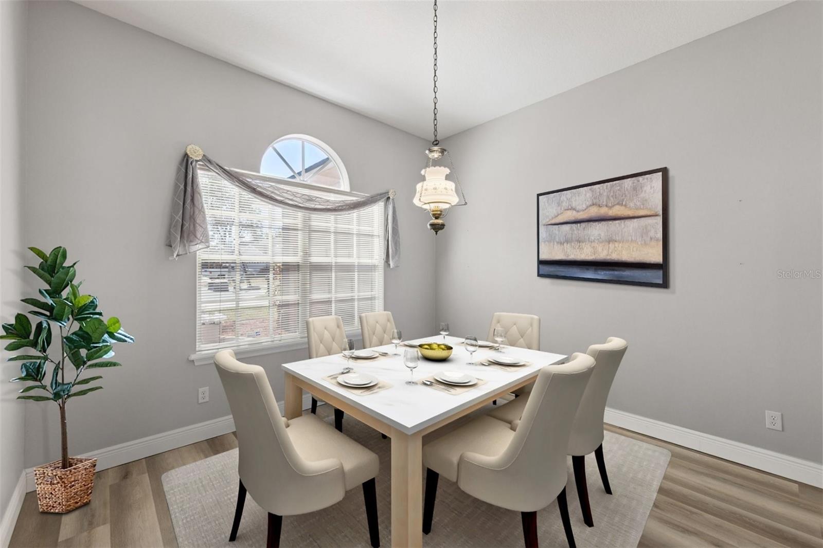 Image 11 of 41 For 160 Academy Oaks Place