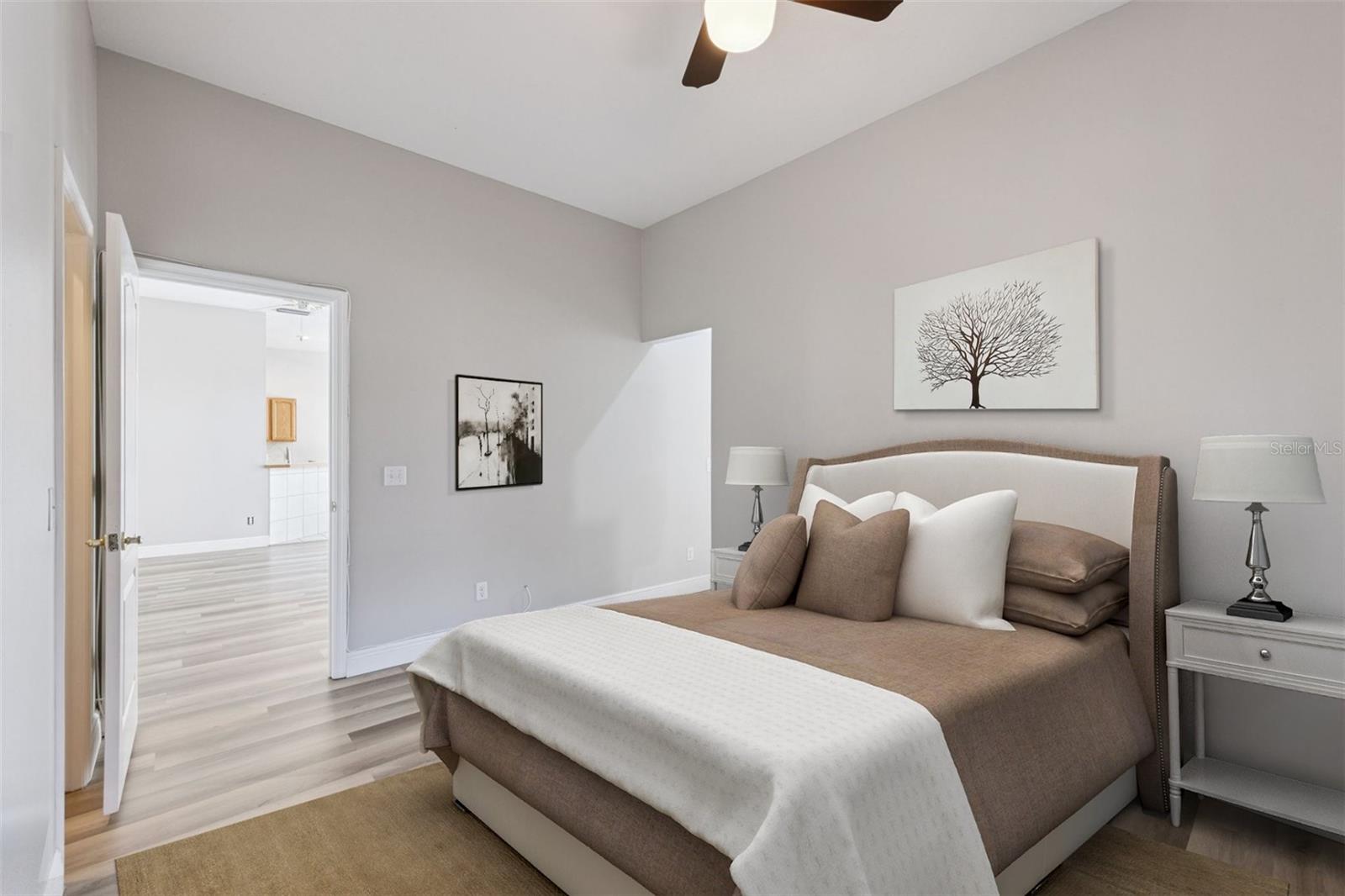 Image 17 of 41 For 160 Academy Oaks Place