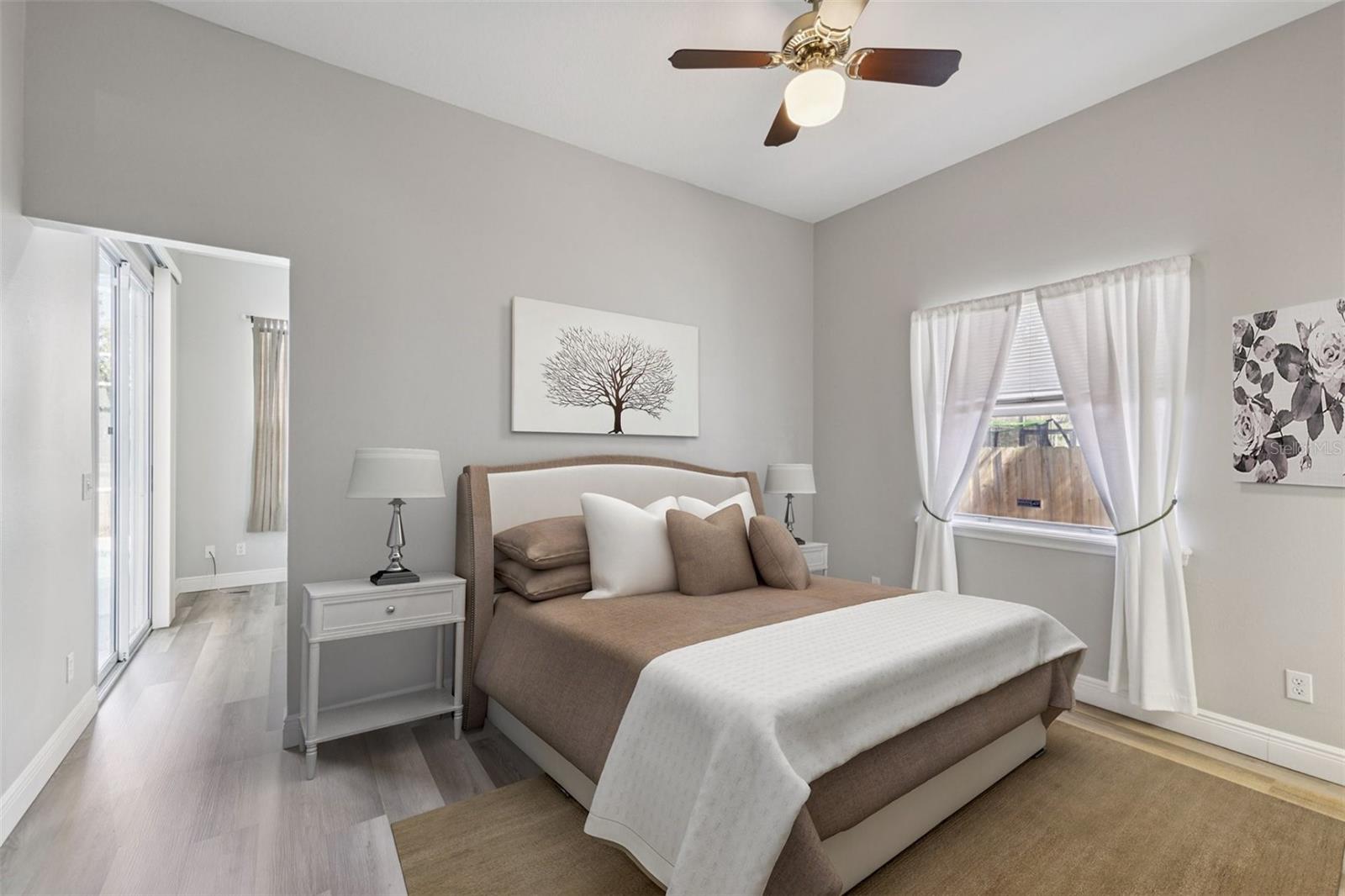 Image 20 of 41 For 160 Academy Oaks Place