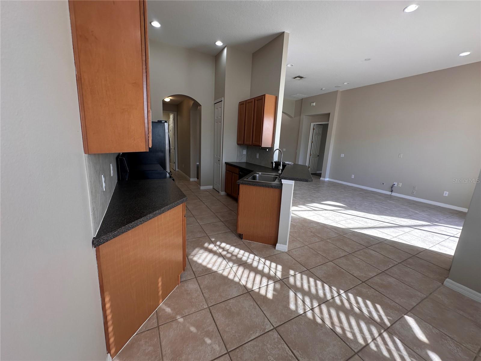 Image 6 of 27 For 4962 Rock Rose Loop