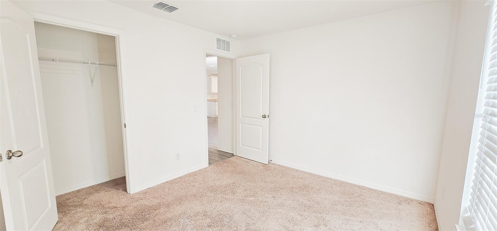 Image 10 of 21 For 271 Begonia Lane